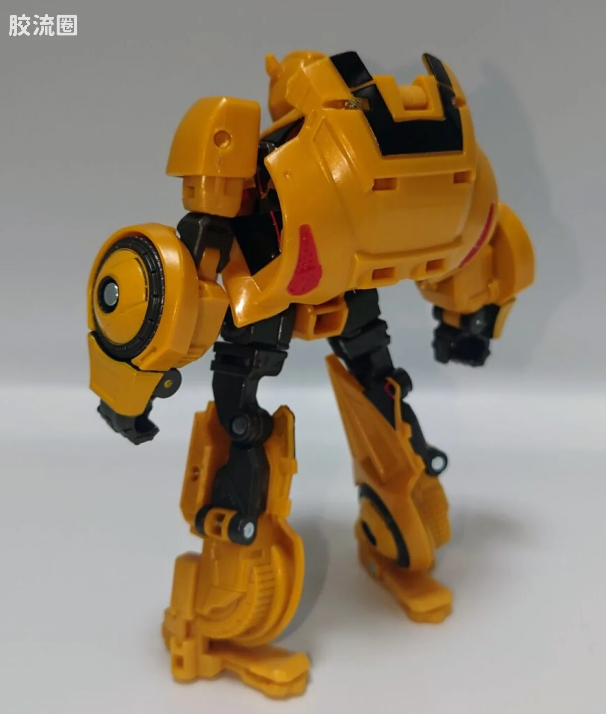 变形金刚SS 工作室系列 SS GE SS GE-02 大黄蜂 WFC - 图片